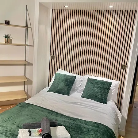 Apartment Flat By Brookland Serviced Short Lets With Free Wifi